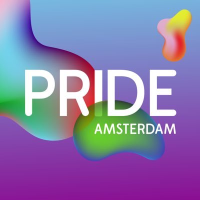 Paarse achtergrond met drie kleurrijke, blobachtige bubbels met op de voorgrond de tekst 'Pride Amsterdam' in het wit